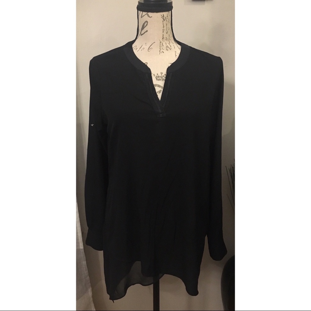 White House Black Market Black Tunic Size 6